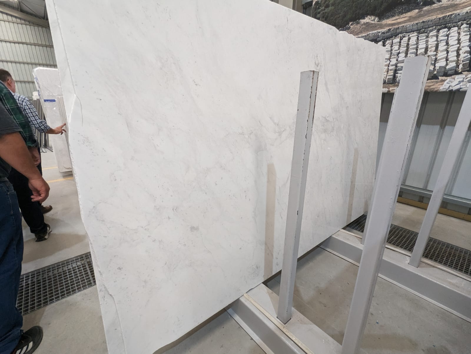 VOLAKAS CLASSIC SLABS - BOOKMATCH